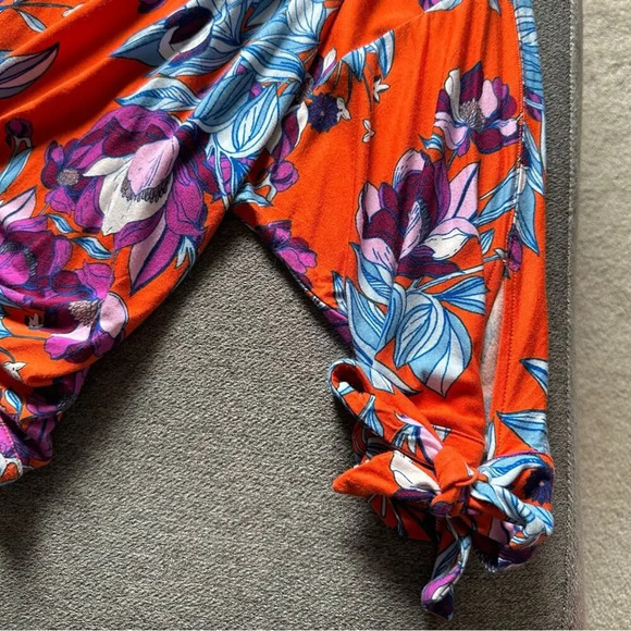 Free People Bright Floral Blouse 1/2 Sleeve Top Medium - Picture 4 of 5